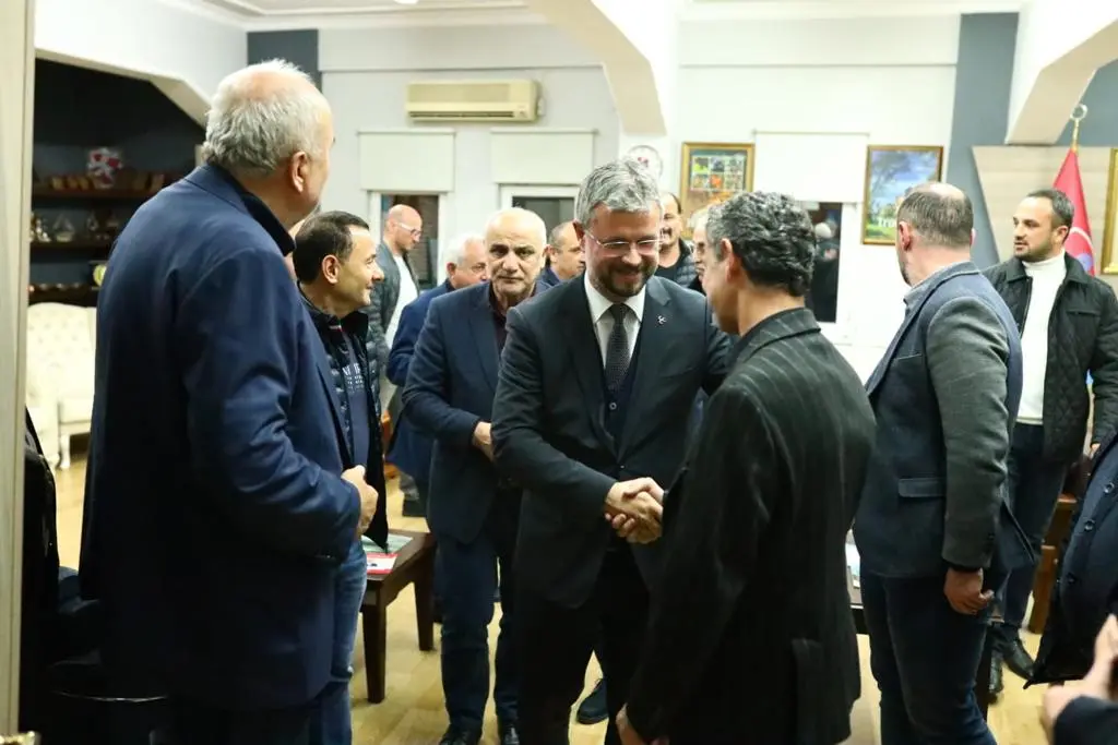 Haber: Akar’dan Trabzonlular Derneğine ziyaret - Galeri-1