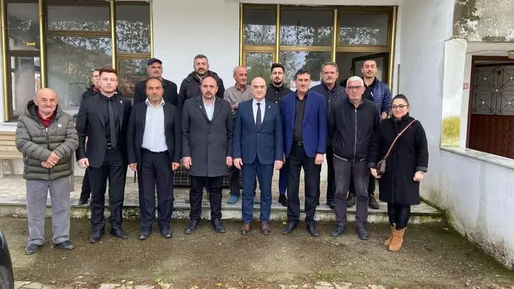 Haber: Güney; İlçe İlçe gezerek esnaf ve vatandaşları ziyaret ediyor - Galeri-2