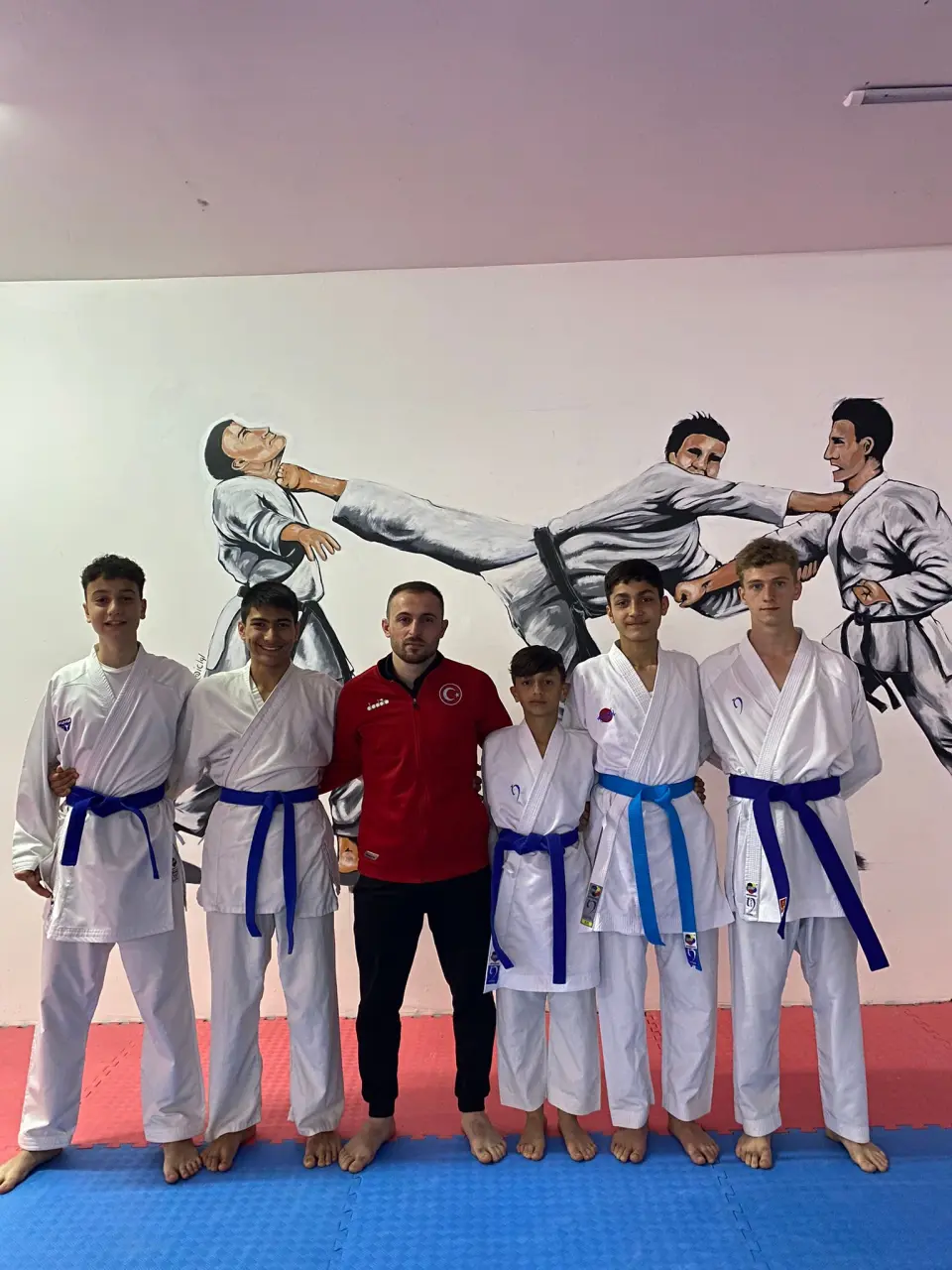 Haber: Hendekli Karateciler Bolu’da Madalya Avına Çıkıyor - Galeri-1