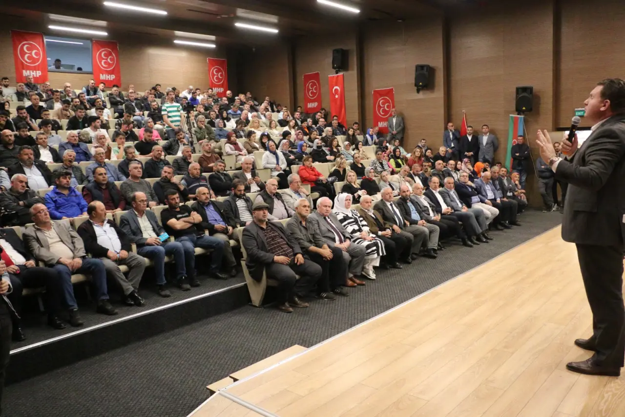 Haber: MHP’den Hendek’te gövde gösterisi - Öne Çıkan