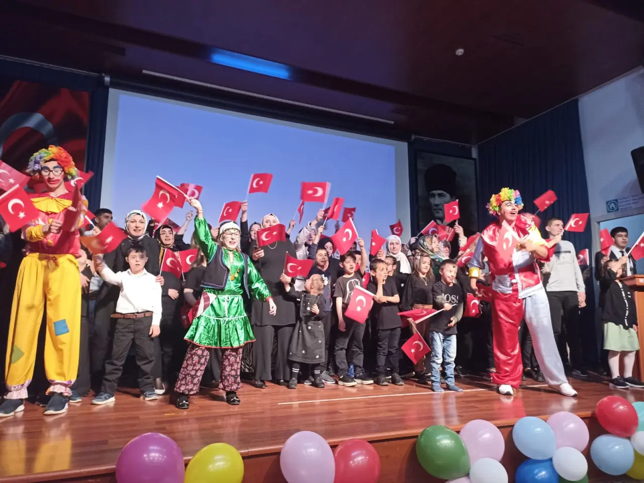 Haber: Özel Çocuklardan Özel Gösteri - Öne Çıkan