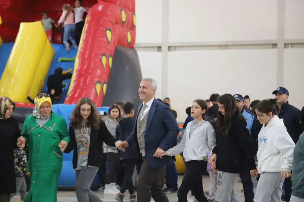 Haber: Kurtköy’de Çocuklar Doya Doya Eğlendi - Galeri-3