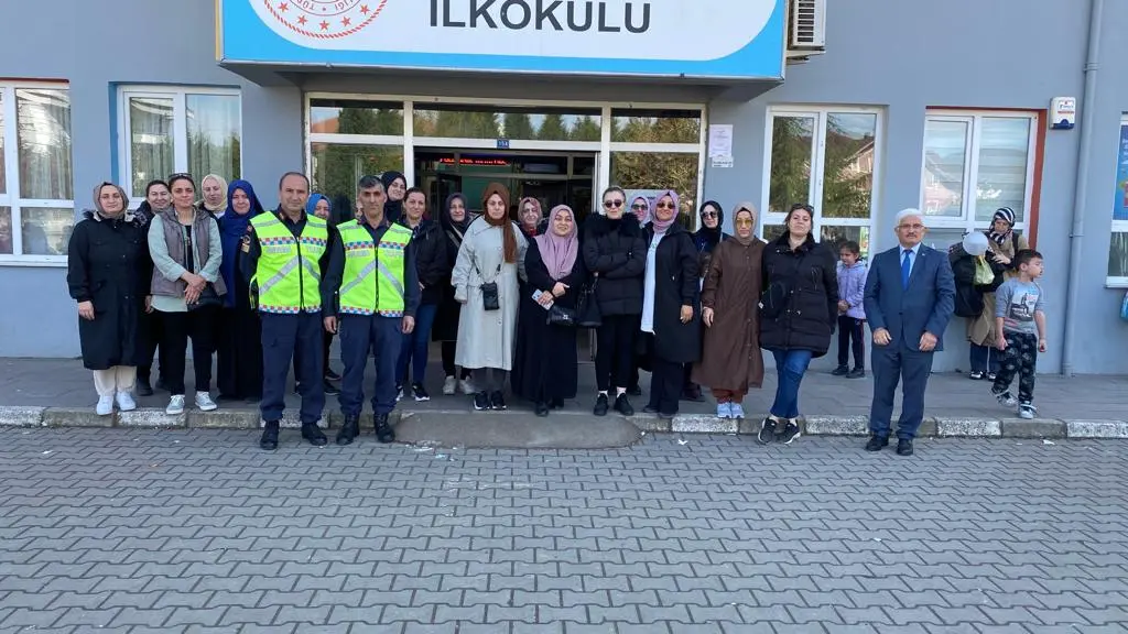 Haber: Trafikte Parlayan Yıldızlar Projesi - Galeri-3