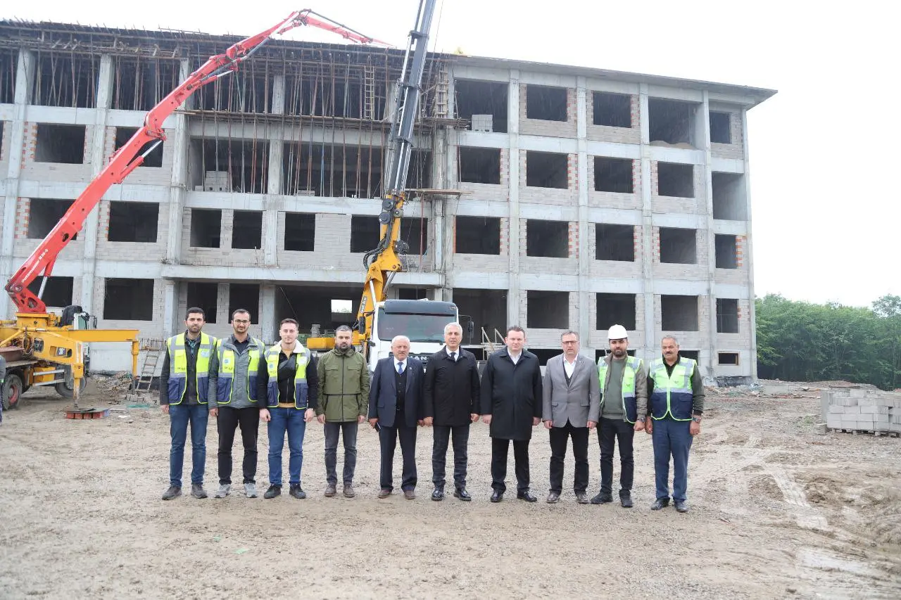 Haber: BÜLBÜL: DEVLET BAHÇELİ FEN LİSESİ GURUR VERİCİ BİR ESERDİR - Galeri-1