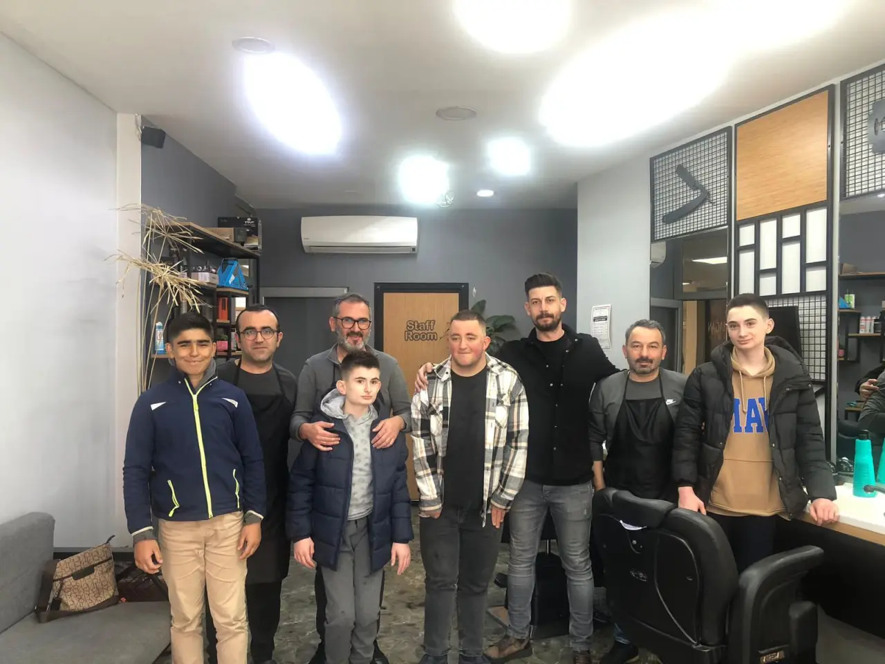 Haber: Berber ve Kuaförler Farkındalık oluşturdu - Galeri-2