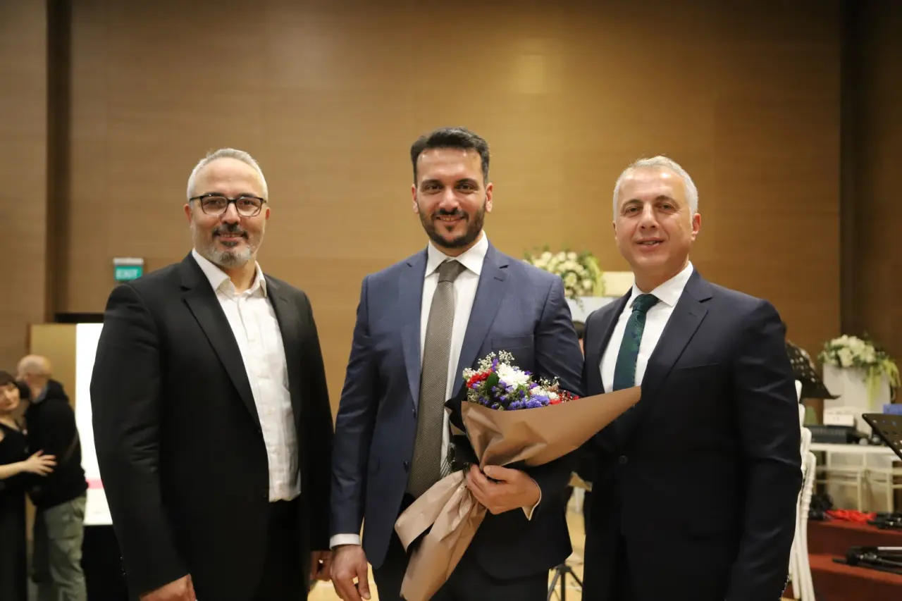Haber: Türk Halk Müziği Konseri Yoğun İlgi Gördü - Galeri-3