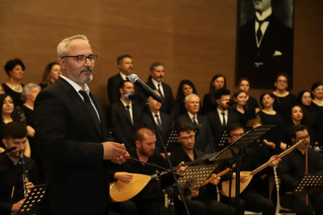 Haber: Türk Halk Müziği Konseri Yoğun İlgi Gördü - Galeri-2