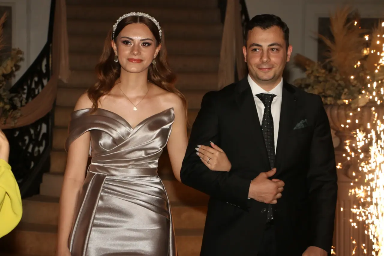 Haber: Medine ile Talha Evlilik Yolunda ilk adımı attı - Galeri-4