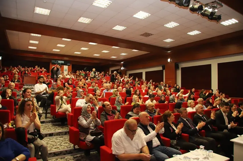 Haber: Türk Sanat Müziği korosundan coşkulu konser - Galeri-2