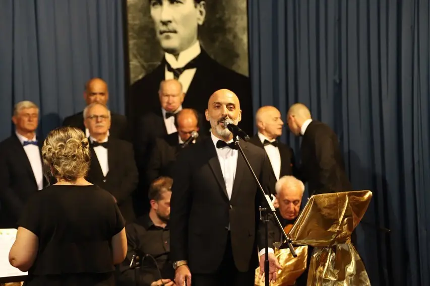 Haber: Türk Sanat Müziği korosundan coşkulu konser - Galeri-3