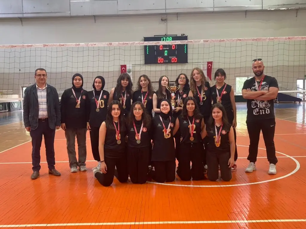 Haber: Atike Hanım’ın Sultanları Şampiyon - Öne Çıkan