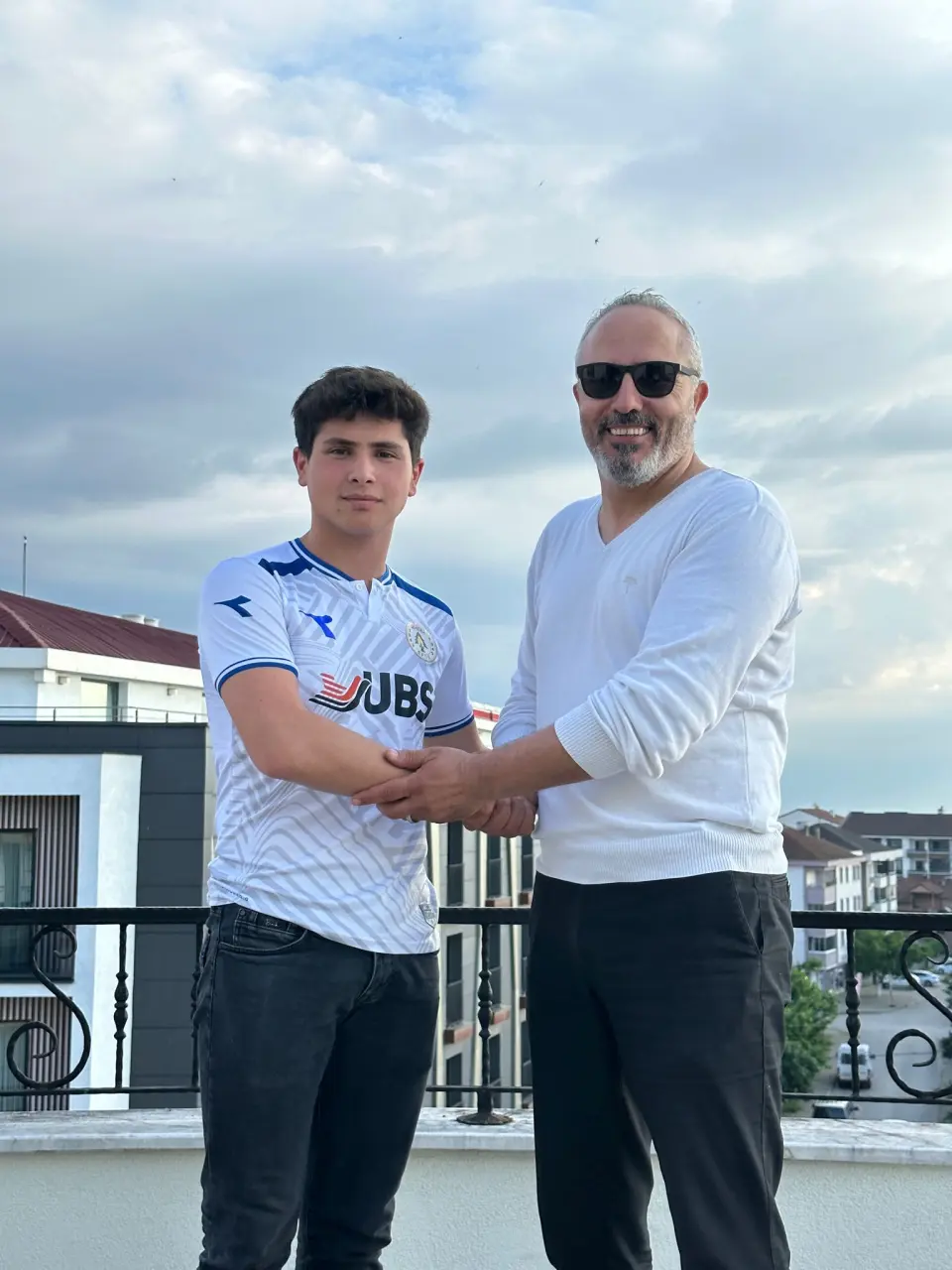 Haber: Alt yapıdan yetişen 4 futbolcu Hendekspor’da - Galeri-1