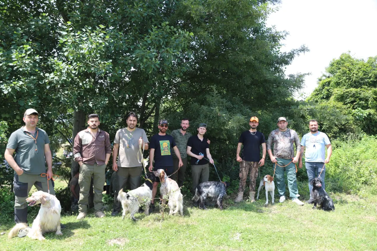 Haber: Av Köpekleri Yarışması Tamamlandı - Öne Çıkan