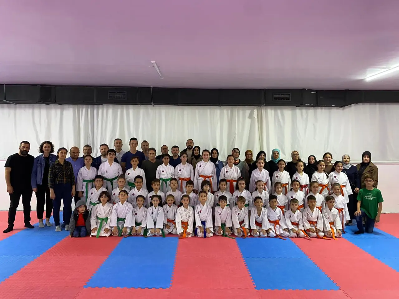 Haber: HENDEK’TE KUŞAK TERFİ HEYECANI - Galeri-1