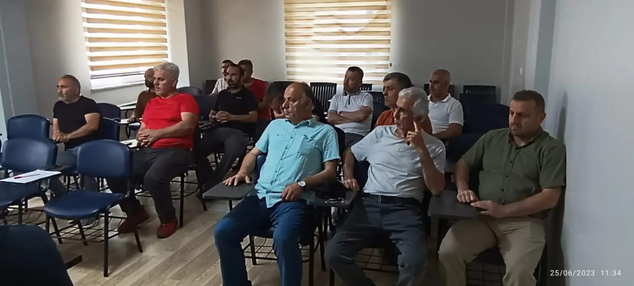 Haber: Hendek Gençlik Merkezi Spor Kulübü isim değişikliğine gitti - Galeri-2