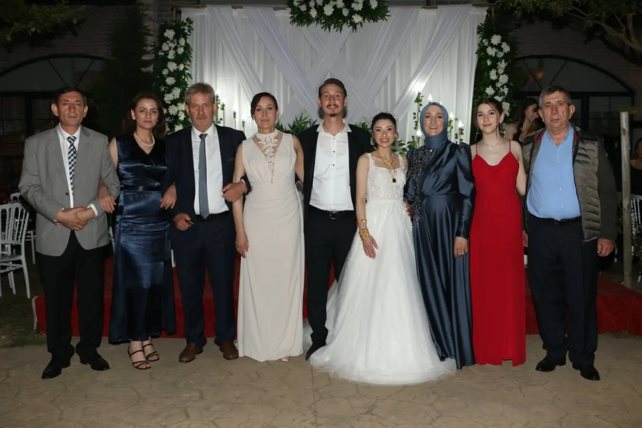 Haber: Esin ve Kaan’dan ömürlük imza - Galeri-2