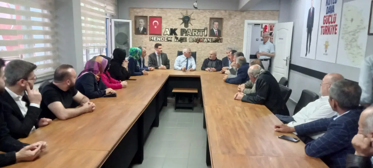 Haber: AK Parti Hendek Bayramlaştı - Galeri-2