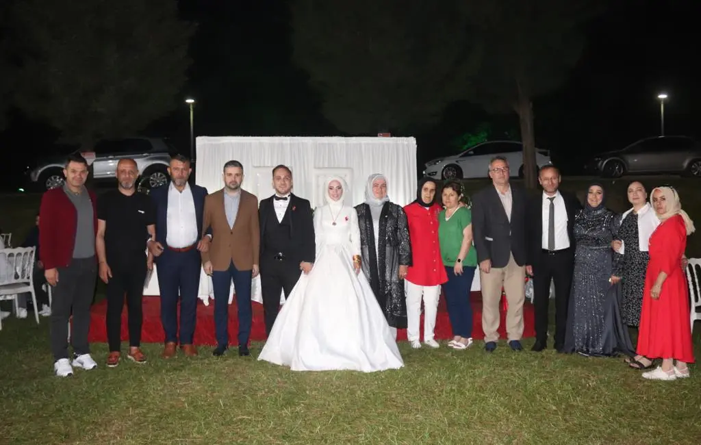 Haber: Elanur ve Batuhan'dan Ömürlük imza - Galeri-3