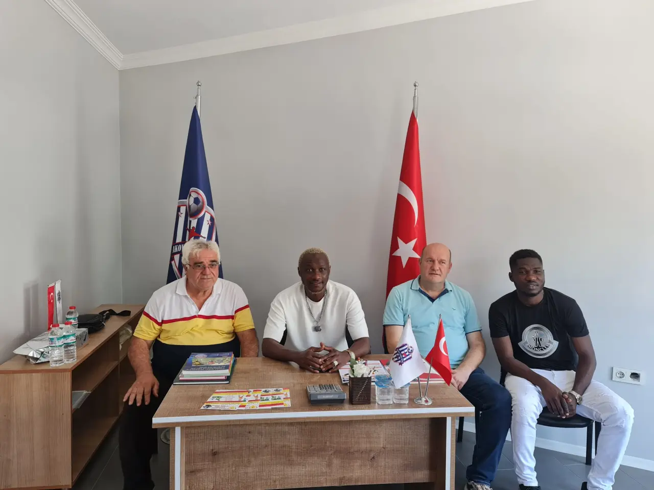 Haber: Yattara Futbol Okulu Açıldı, kayıtlar başladı - Galeri-1