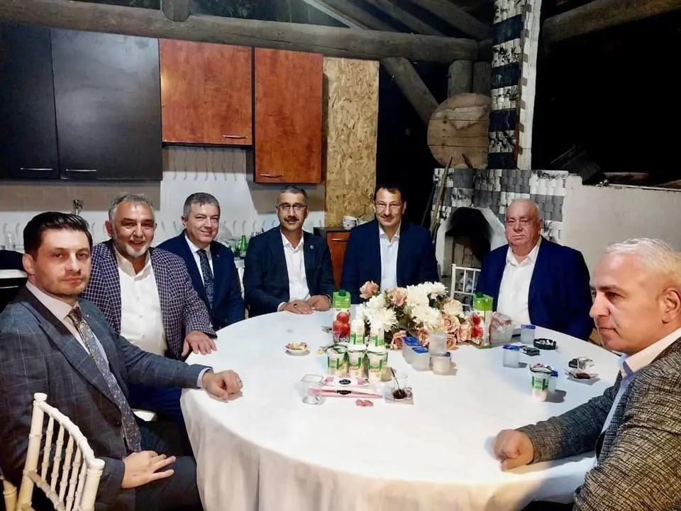 Haber: Şenay Sakal’dan Düğün Cemiyeti sonrası Teşekkür - Galeri-3