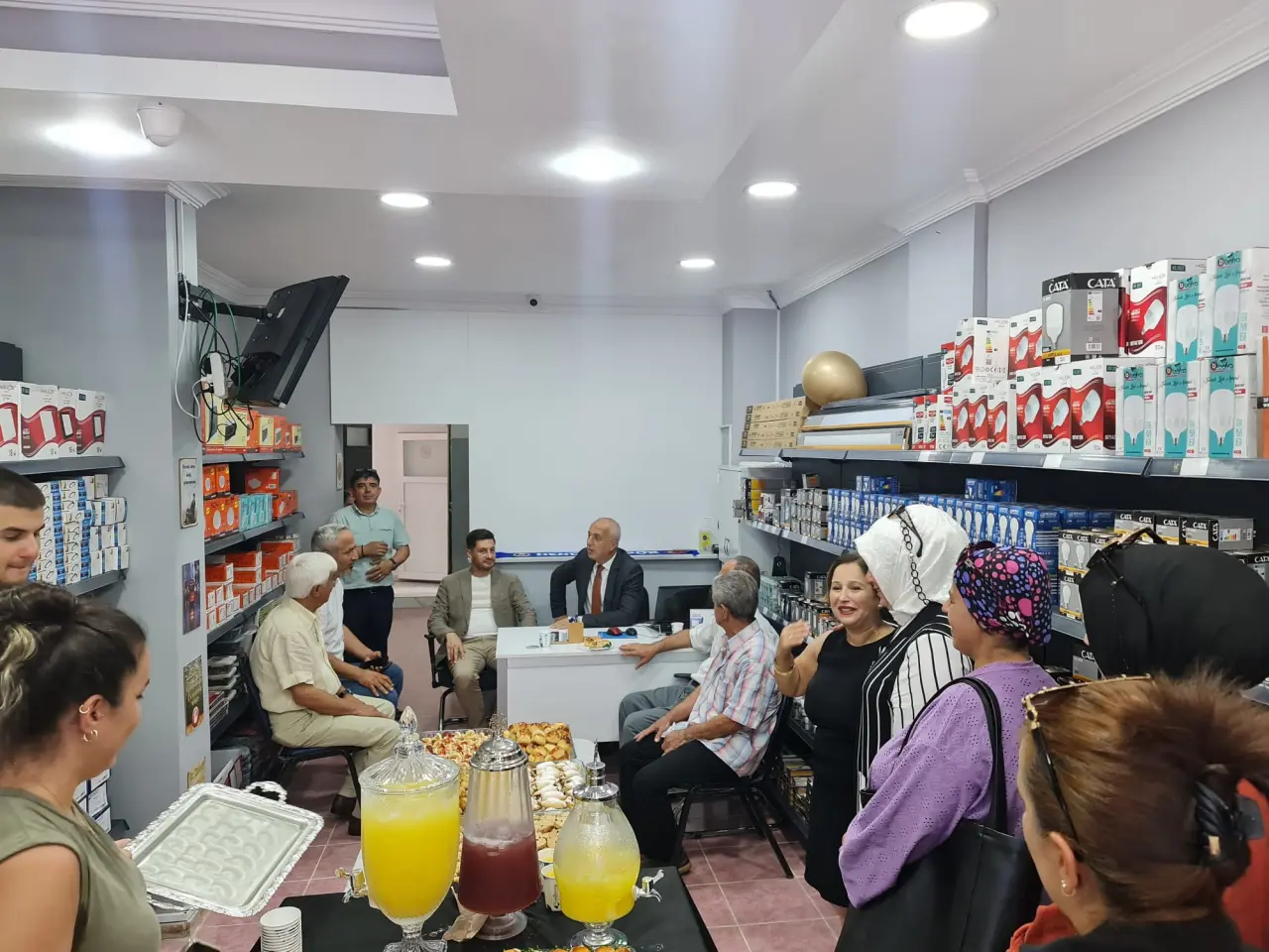 Haber: İz Elektrik hizmete açıldı - Galeri-3
