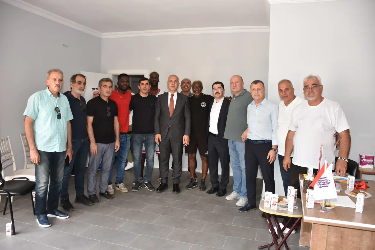 Haber: Akovaspor Yattara Futbol Okulu Açıldı - Galeri-3
