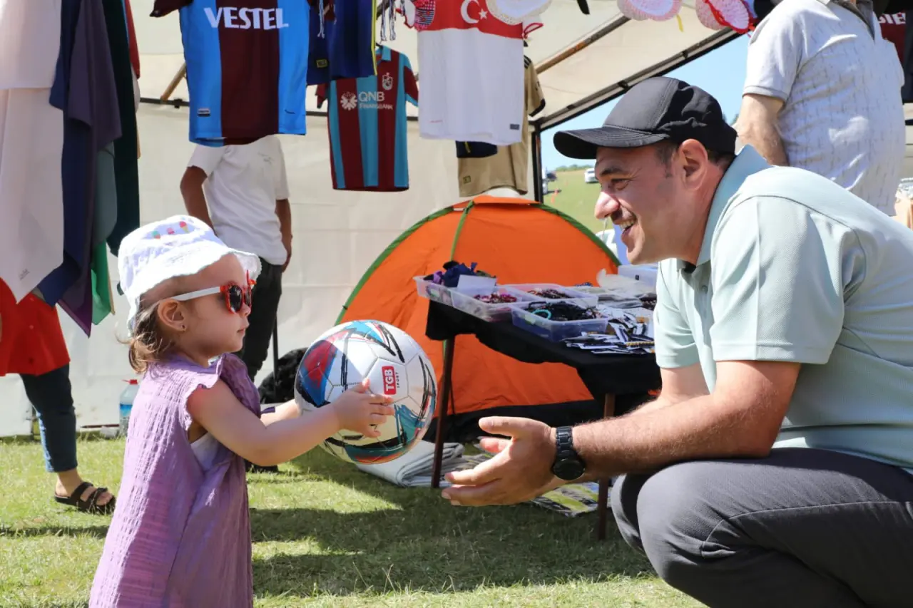 Haber: Vali Kaldırım, Çiğdem Yayla Şenliğine katıldı - Galeri-1