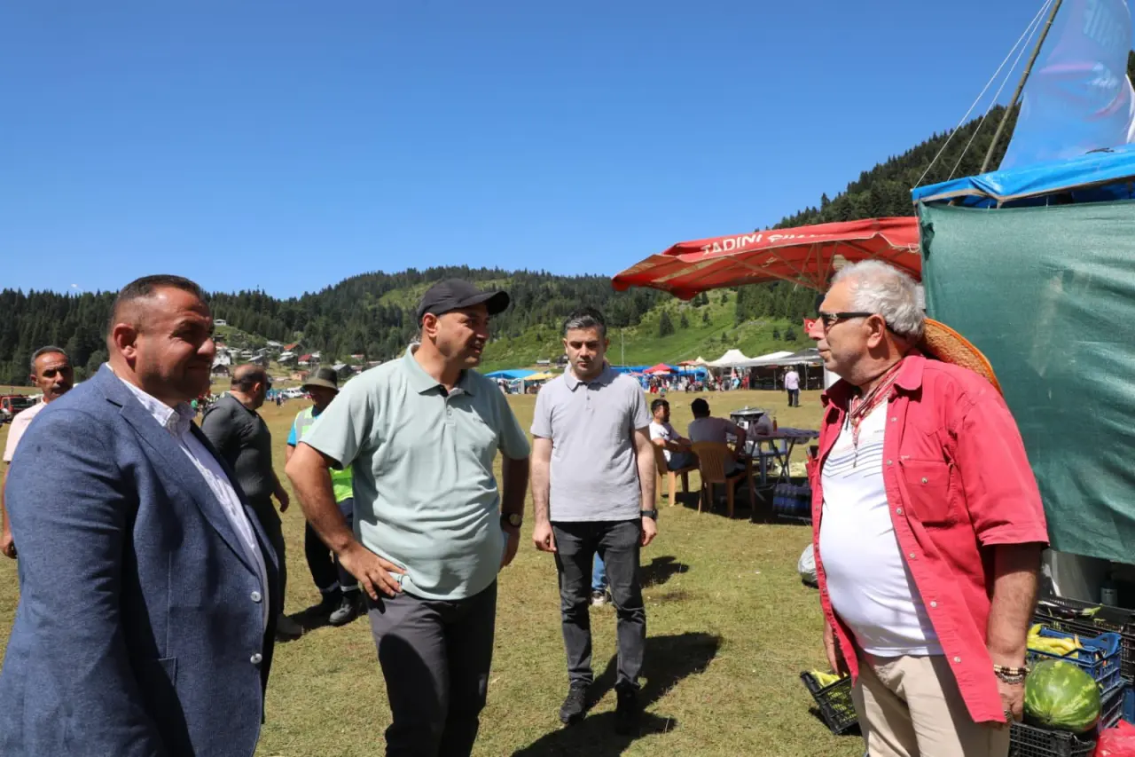 Haber: Vali Kaldırım, Çiğdem Yayla Şenliğine katıldı - Galeri-2