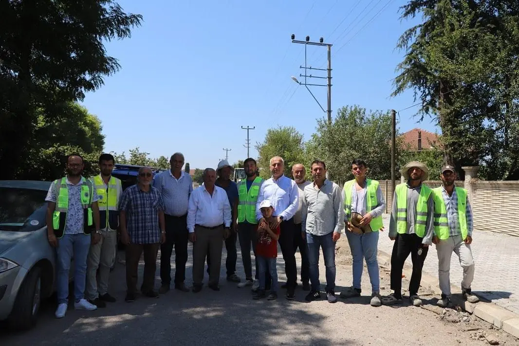 Haber: BAŞKAN BABAOĞLU SAHADA ÇALIŞMALARI İNCELEDİ - Galeri-1
