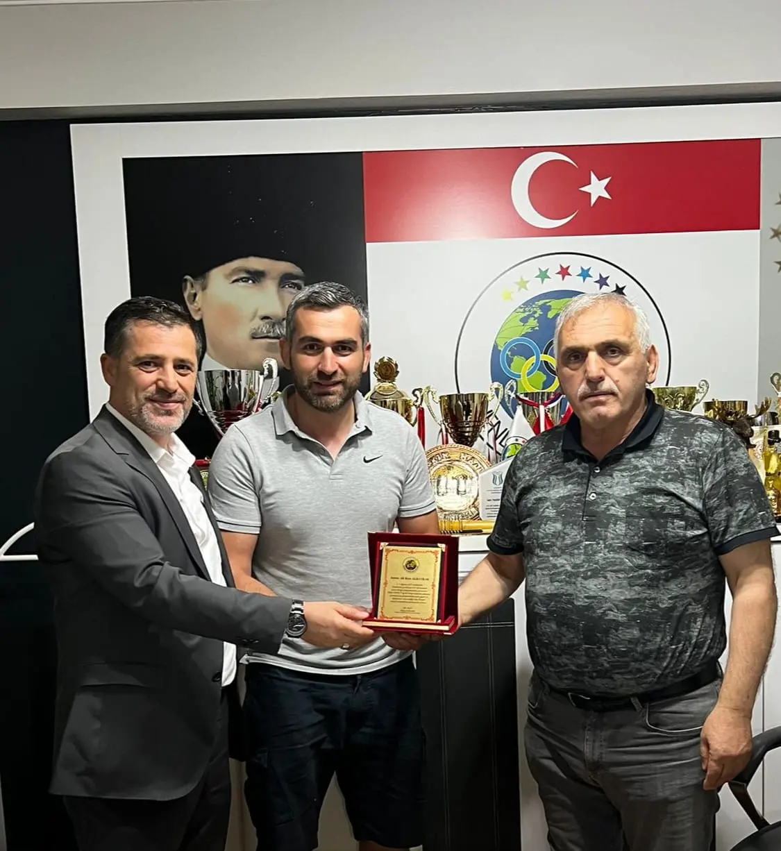 Haber: Sofu, Dünya Üçüncüsü Akar'ı ziyaret etti - Galeri-2