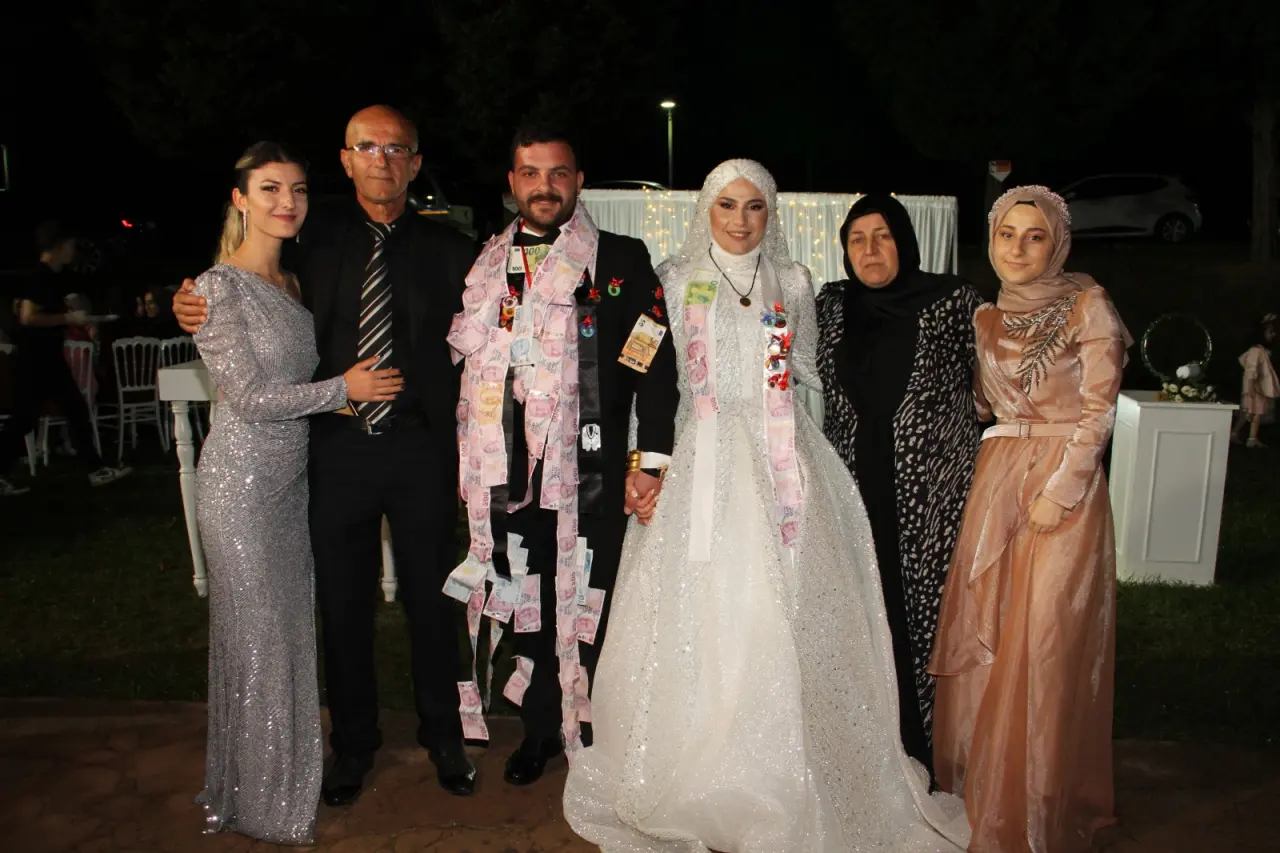 Haber: Büşra ve Oğuzhan’dan Ömürlük İmza - Galeri-2