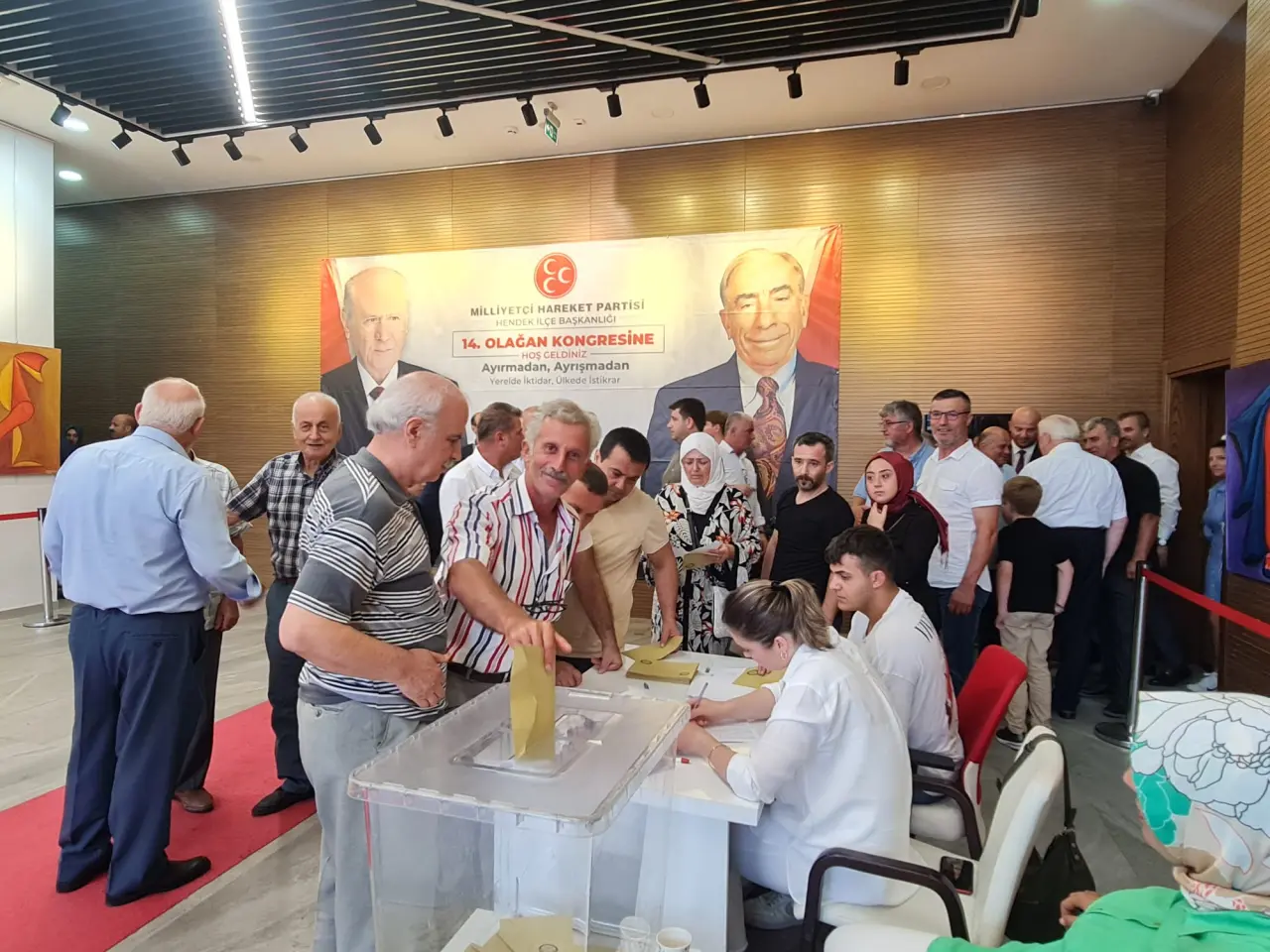 Haber: MHP Hendek’te Namlı Güven Tazeledi - Galeri-8
