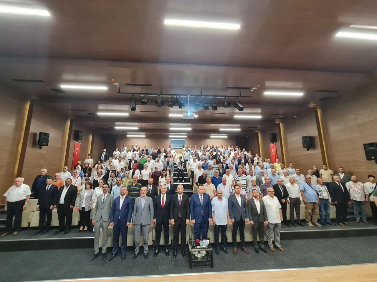 Haber: MHP Hendek’te Namlı Güven Tazeledi - Galeri-1