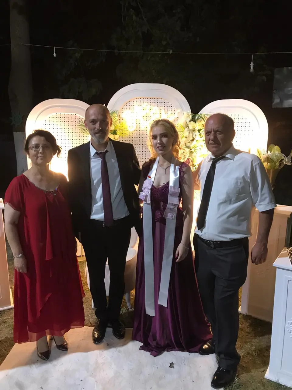 Haber: Selen ile Okan evlilik yolunda ilk adımı attı - Galeri-2