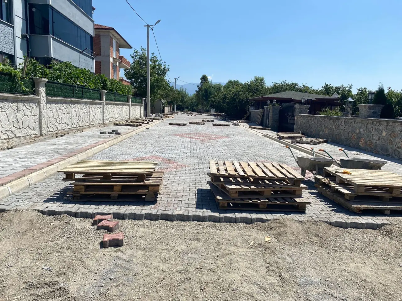 Haber: RASİMPAŞA MAHALLESİ HAKETTİĞİ DEĞERİ KAZANIYOR - Galeri-2