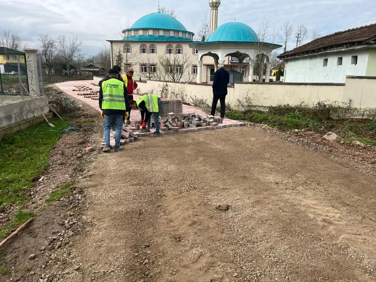 Haber: TÜRBEKÖY MAHALLESİNDE ALT VE ÜST YAPIDA YENİLİK - Öne Çıkan