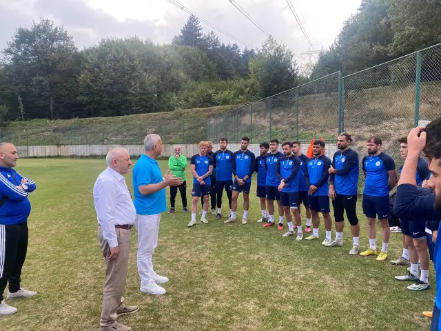 Babaoğlu ve Bahadır Hendekspor Kampını Ziyaret Etti