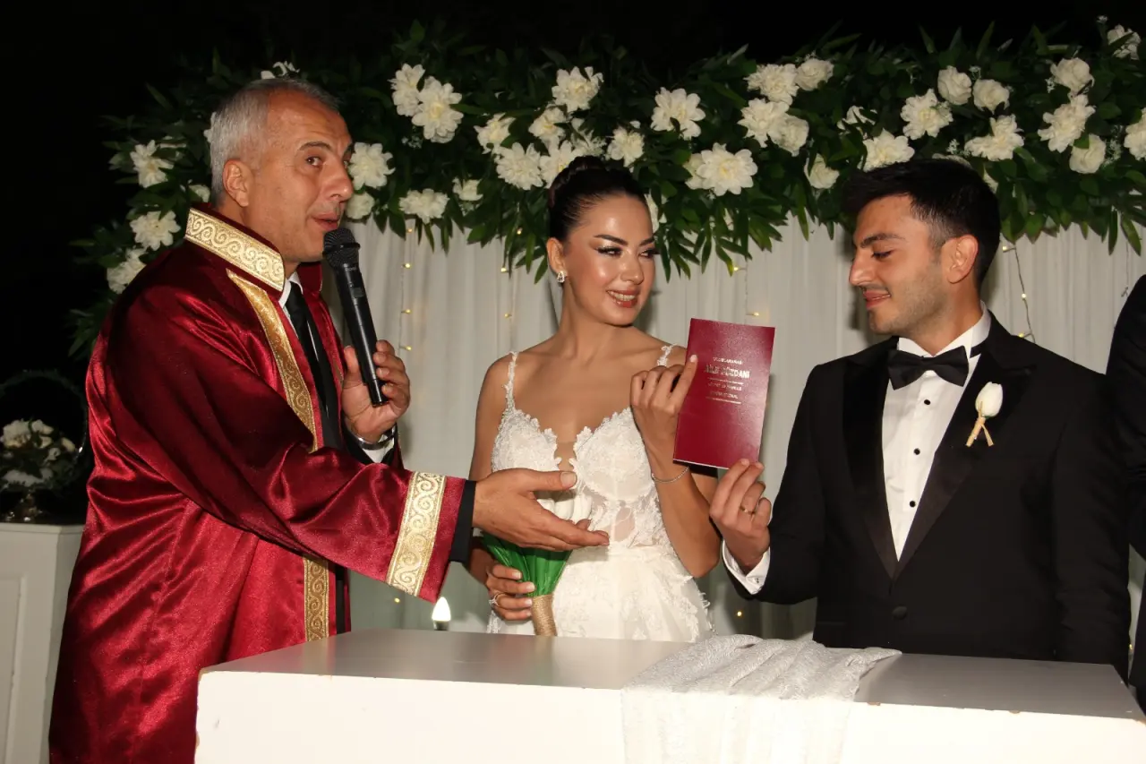Haber: Bahar ve Canberk’ten ömürlük imza - Galeri-1