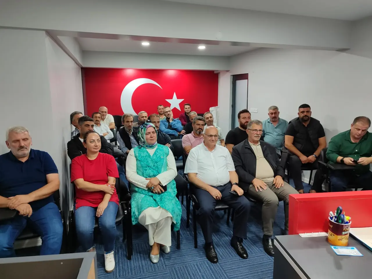 Haber: MHP Hendek’te Görev Dağılımı Yapıldı - Galeri-1