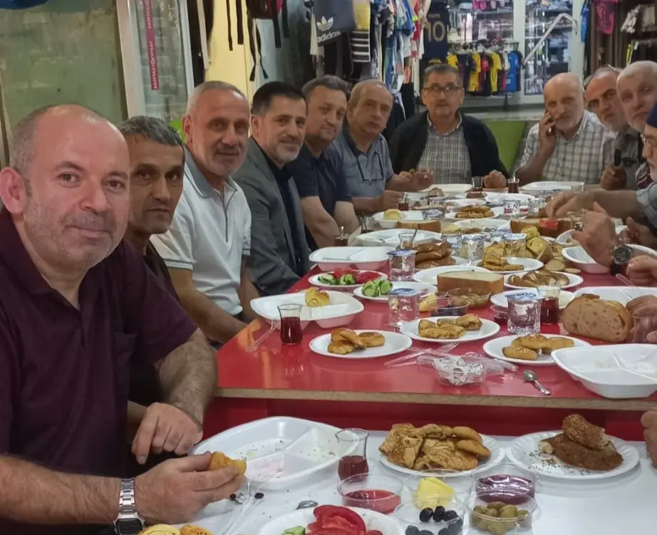 Haber: Sofu Esnaf Kahvaltısına Konuk Oldu - Öne Çıkan