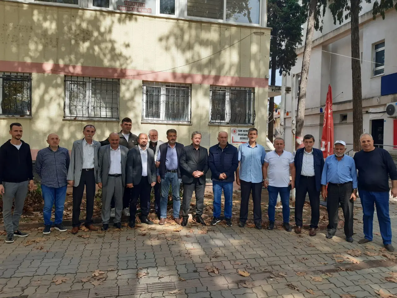 Haber: Özer Muhtarlarla Buluştu - Öne Çıkan