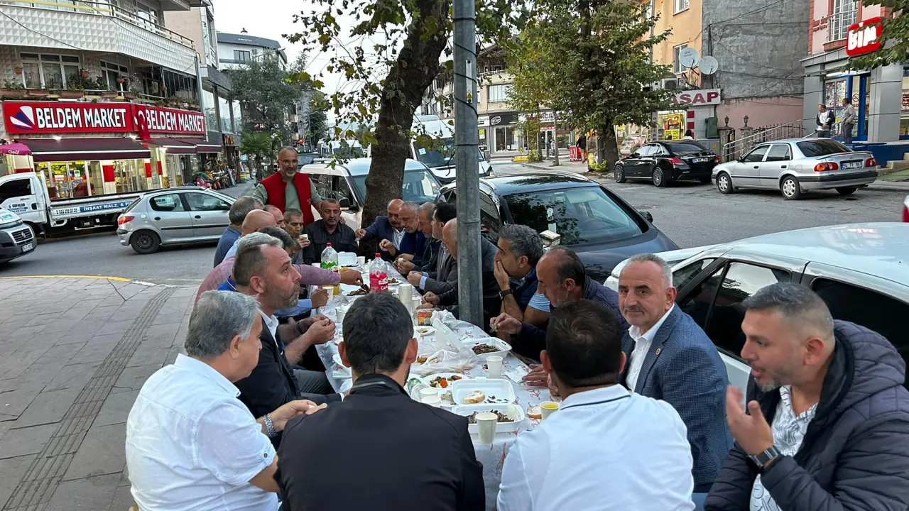 Haber: Canlı, Hendek siyasetini canlandırdı - Galeri-2
