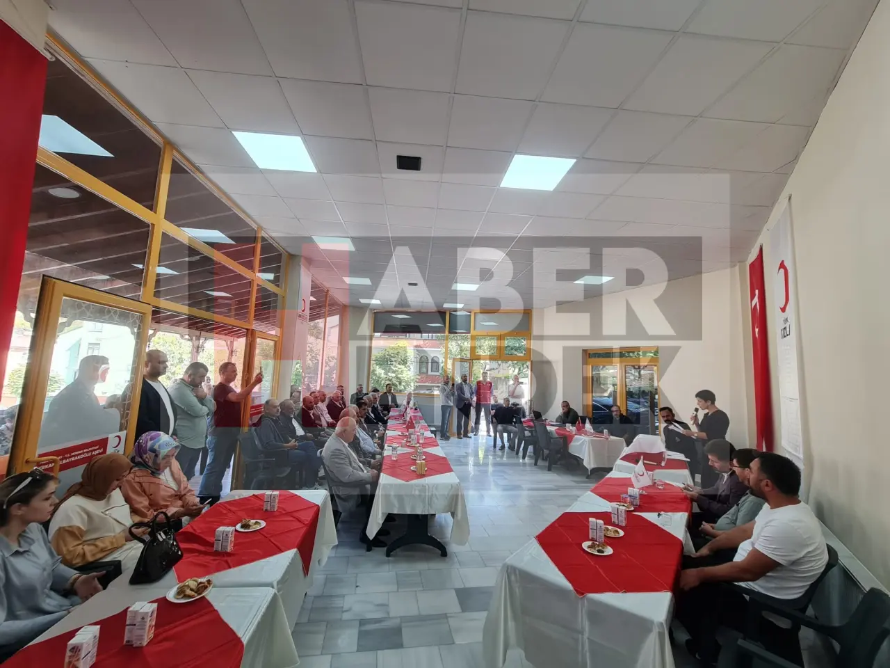 Haber: Kızılay Hendek’te Birinci Dönemi - Galeri-1