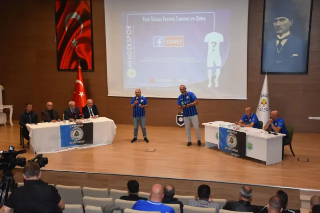 Hendekspor’un Forma Tanıtım Gecesinde 2024 Forma