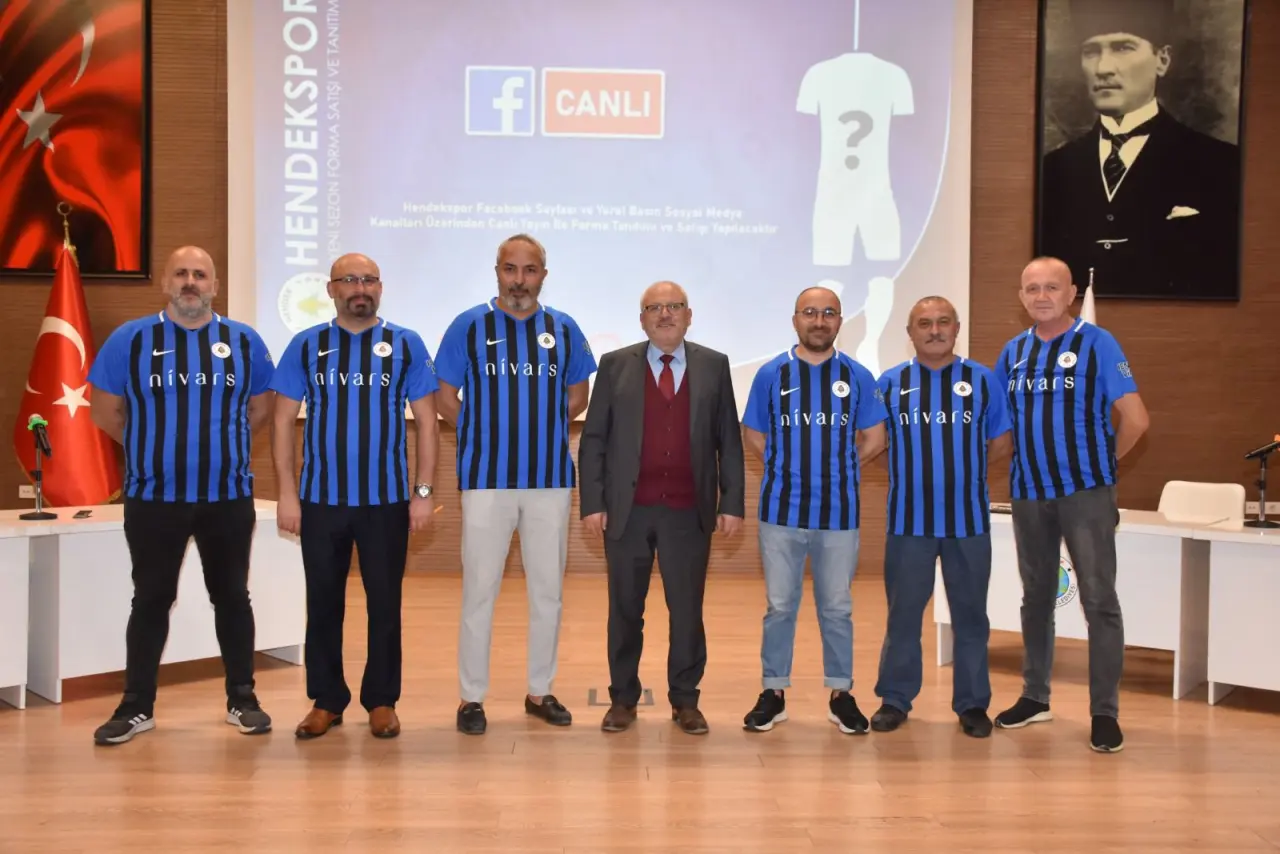 Haber: Hendekspor’un Forma Tanıtım Gecesinde 2024 Forma - Galeri-4