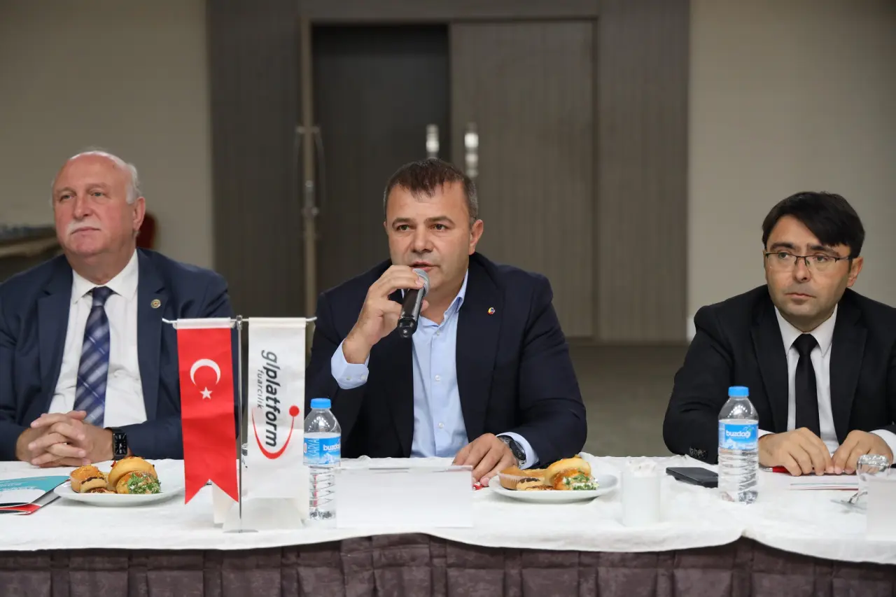Haber: Tarım Hayvancılık Makinaları, Teknolojileri ve Yem Fuarı Düzenleme Kurulu Toplantısı Yapıldı - Galeri-1
