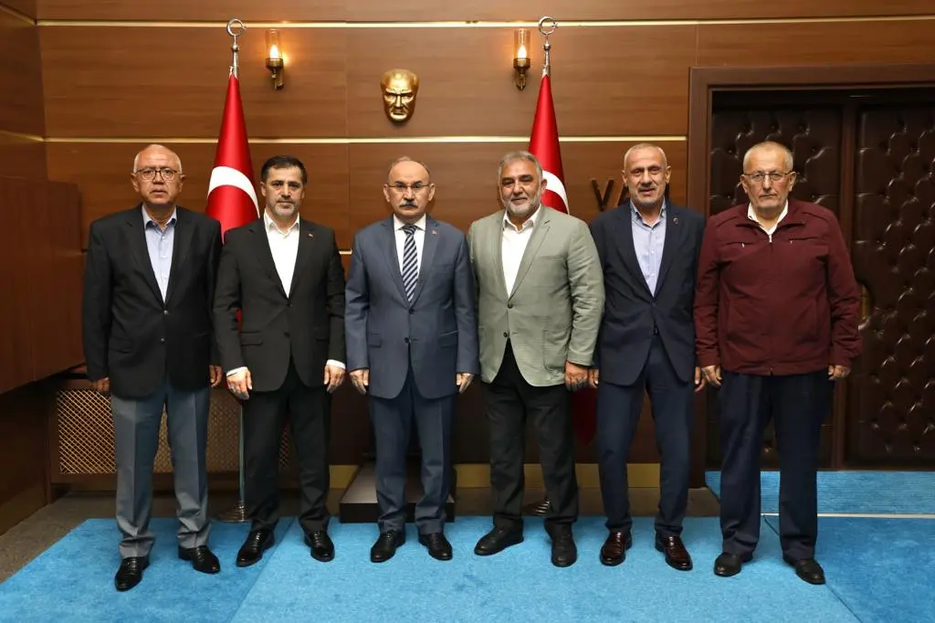 Haber: Sofu'dan bir günde iki ziyaret birden - Öne Çıkan