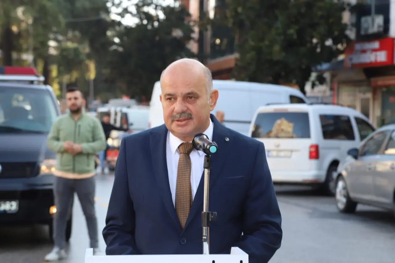 Haber: Hendek'te Muhtarlar Günü Törenle Kutlandı - Galeri-1