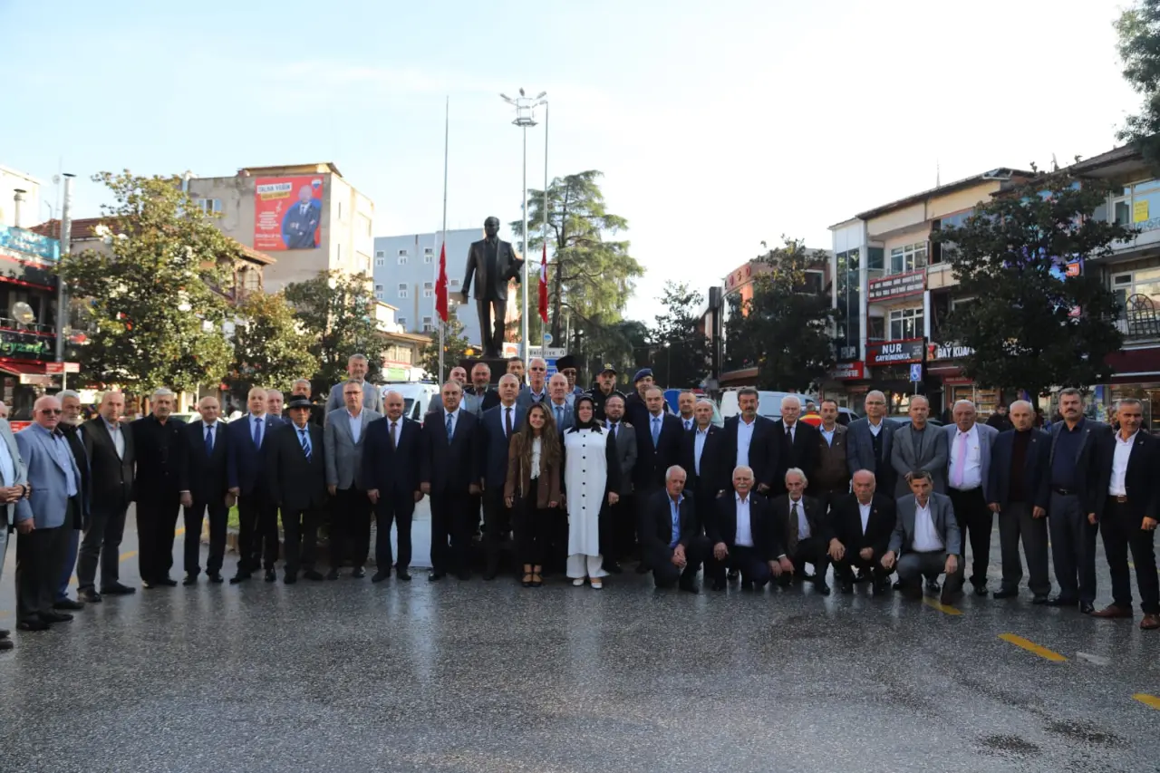 Haber: Hendek'te Muhtarlar Günü Törenle Kutlandı - Galeri-2