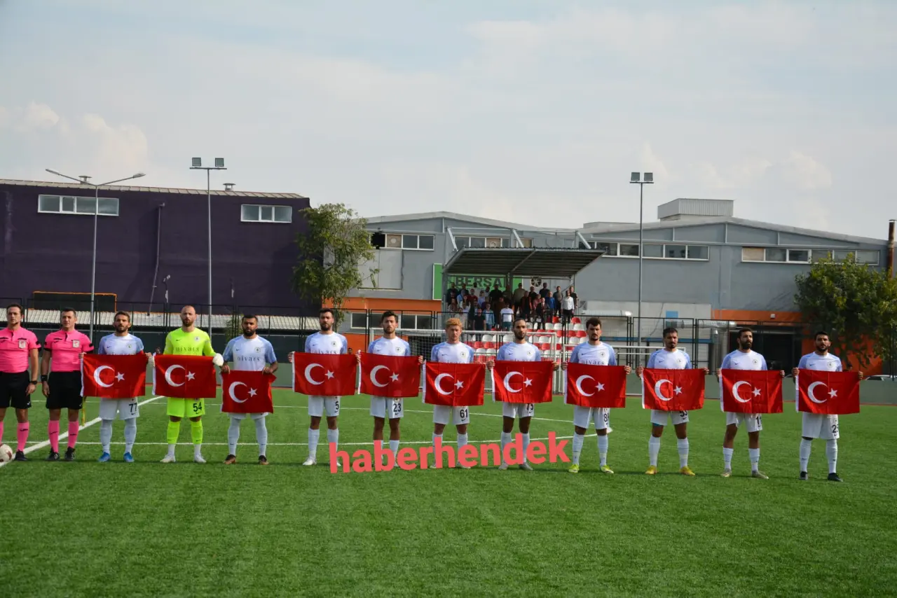 Haber: Doğugücüspor 1 Hendekspor 1 - Galeri-1
